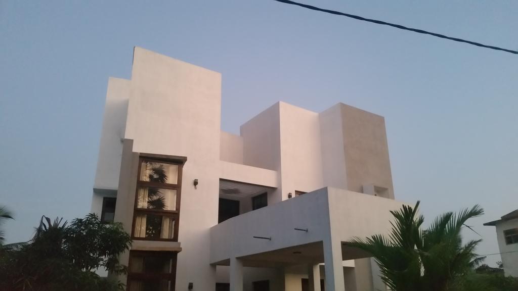 Serene View Tourist Rest Hotel Anuradhapura Exterior photo