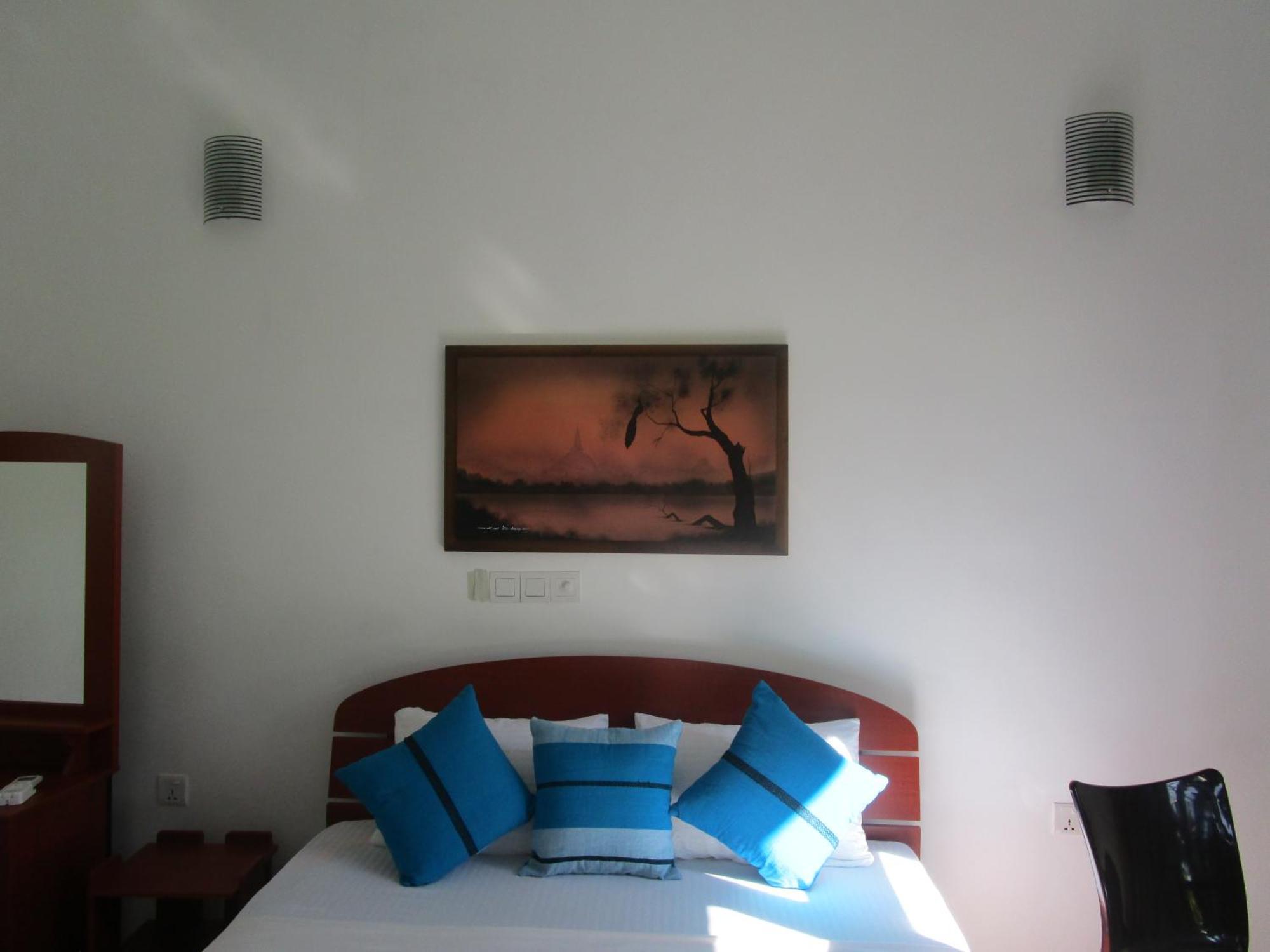 Serene View Tourist Rest Hotel Anuradhapura Exterior photo